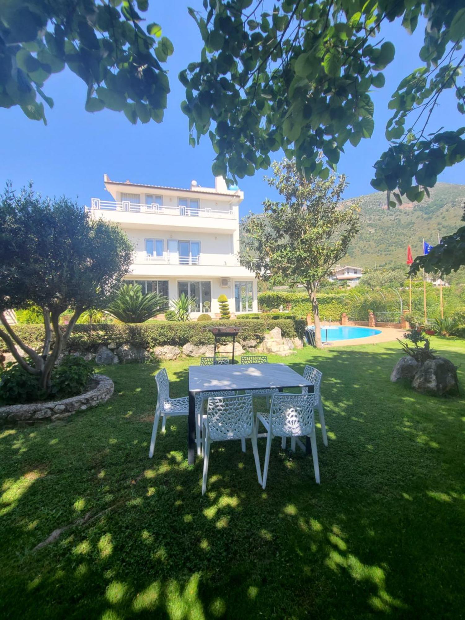 Vila Elida Trajas Exteriér fotografie