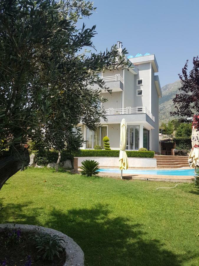 Vila Elida Trajas Exteriér fotografie